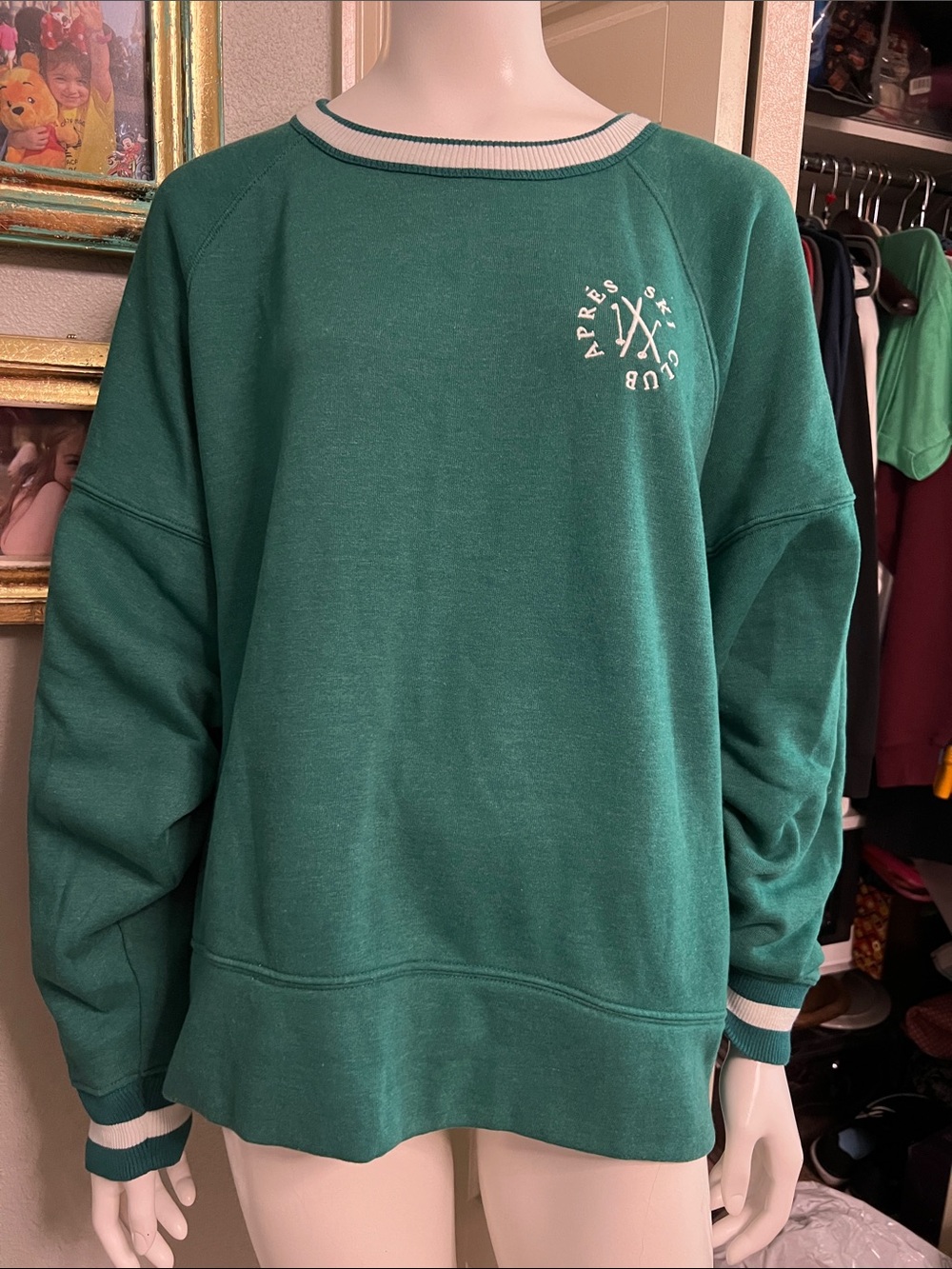 #BB Green Crewneck Sweatshirt Loft Lou & Grey XL
